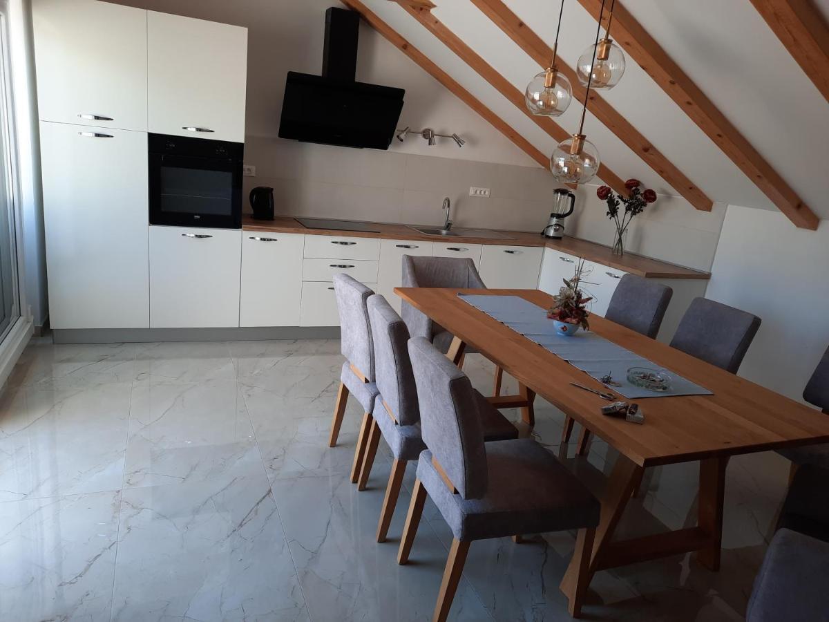 Apartmani Marta Marina Kültér fotó